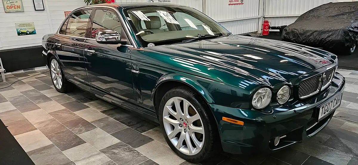 Used 2007 Jaguar Sovereign Long Wheel Base Emerald Fire Green - Interior and Exterior details 14