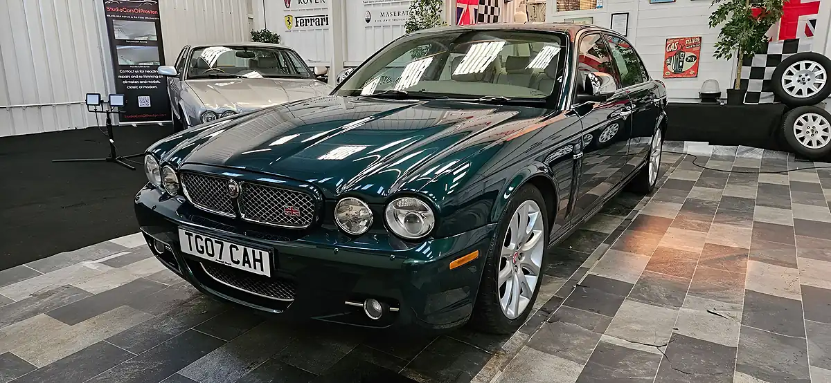 Used 2007 Jaguar Sovereign Long Wheel Base Emerald Fire Green - Interior and Exterior details 4