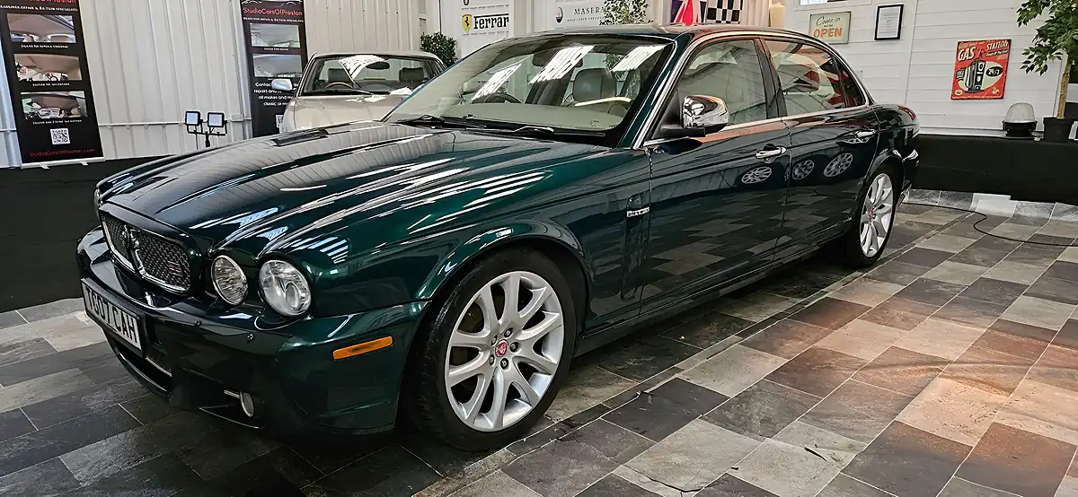 Used 2007 Jaguar Sovereign Long Wheel Base Emerald Fire Green - Interior and Exterior details 6
