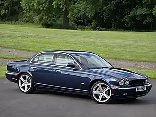 Used 2007 Jaguar Xj Sovereign Indigo Blue Mica - Interior and Exterior details 11