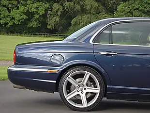 Used 2007 Jaguar Xj Sovereign Indigo Blue Mica - Interior and Exterior details 17