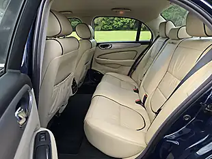 Used 2007 Jaguar Xj Sovereign Indigo Blue Mica - Interior and Exterior details 4