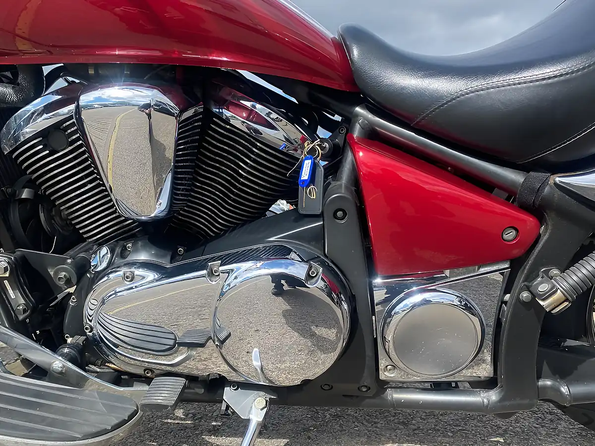 Used 2007 Kawasaki Vulcan 900 Classic Red - Interior and Exterior details 17