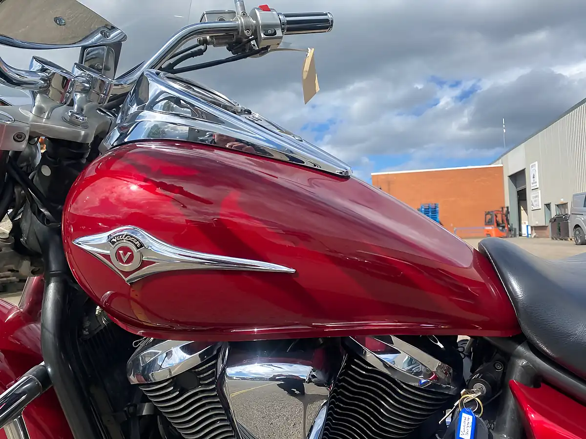 Used 2007 Kawasaki Vulcan 900 Classic Red - Interior and Exterior details 19