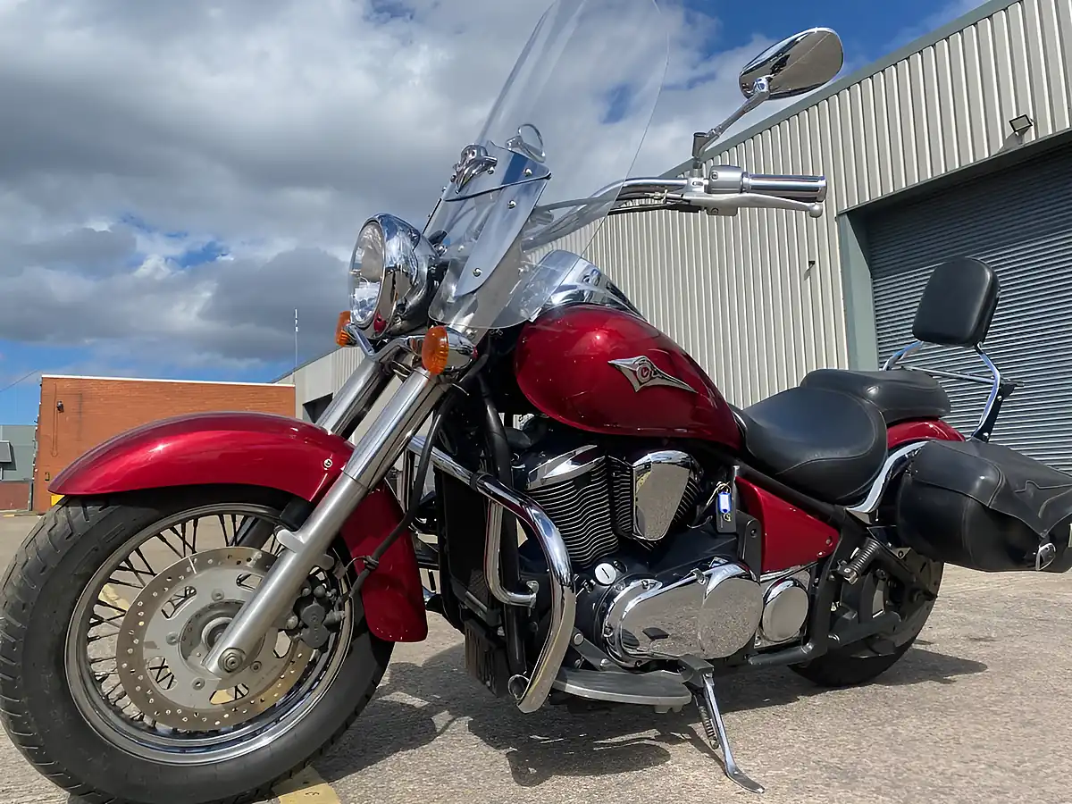 Used 2007 Kawasaki Vulcan 900 Classic Red - Interior and Exterior details 9