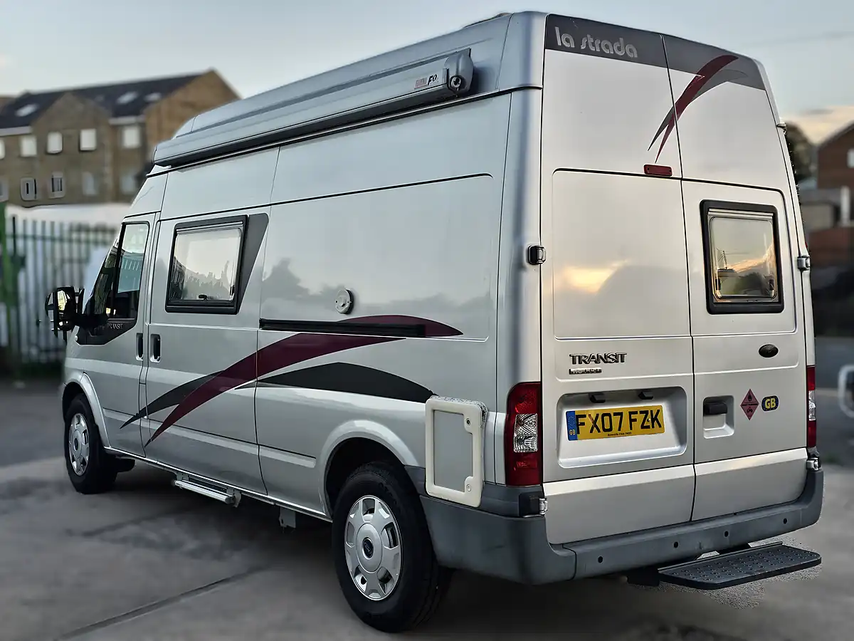 Used 2007 La Strada Pronto 2 Berth Hightop Silver - Interior and Exterior details 3