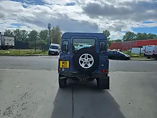 Used 2007 Land Rover Defender County Hard Top Blue - Interior and Exterior details 7