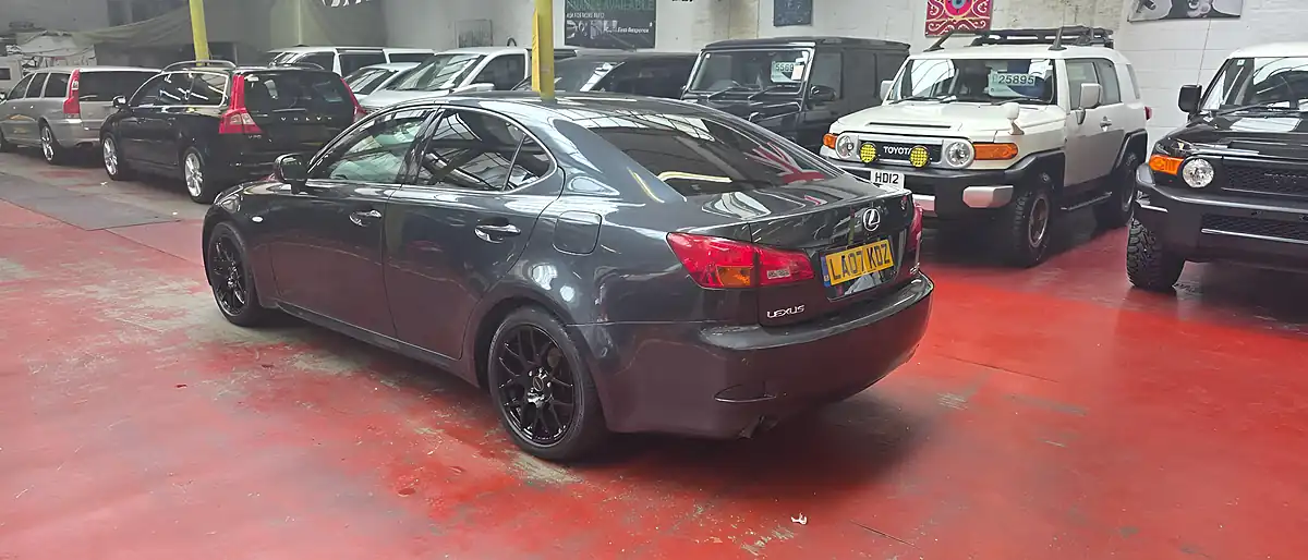 Used 2007 Lexus Is Se-L Grey - Interior and Exterior details 4