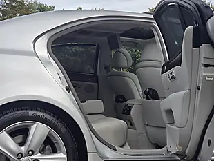 Used 2007 Lexus Ls Se-L Silver - Interior and Exterior details 10