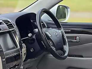 Used 2007 Lexus Ls Se-L Silver - Interior and Exterior details 15