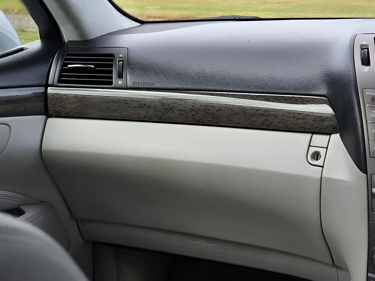 Used 2007 Lexus Ls Se-L Silver - Interior and Exterior details 16