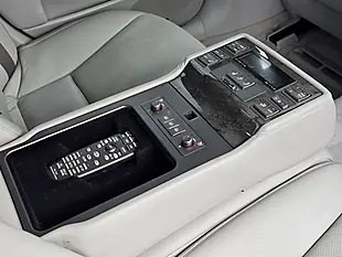 Used 2007 Lexus Ls Se-L Silver - Interior and Exterior details 7