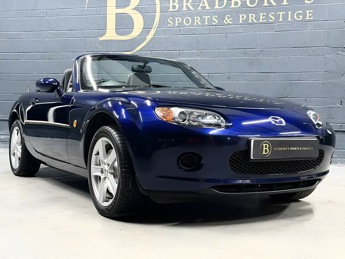 Used 2007 Mazda MX-5 Convertible Stormy Blue Mica - Interior and Exterior details 16