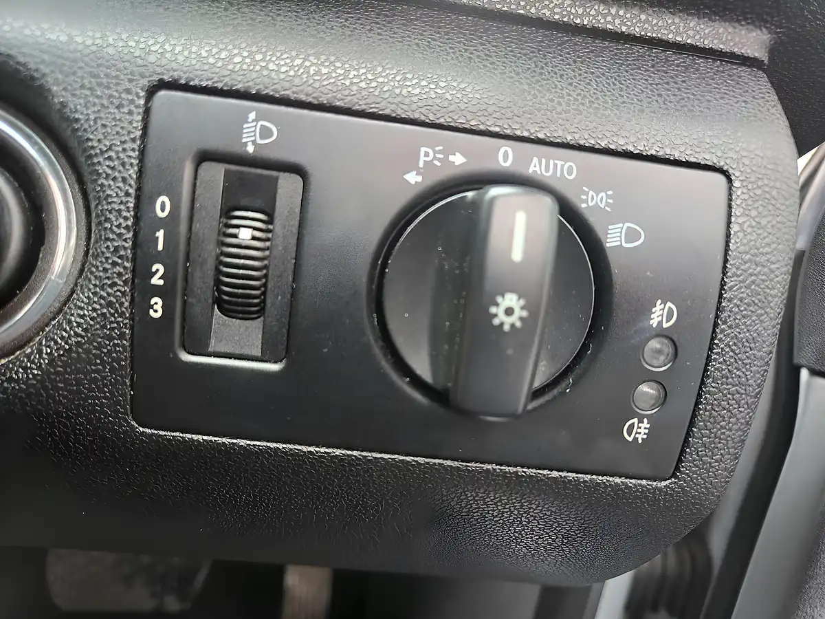 Used 2007 Mercedes a Class Avantgarde Se Silver - Interior and Exterior details 17