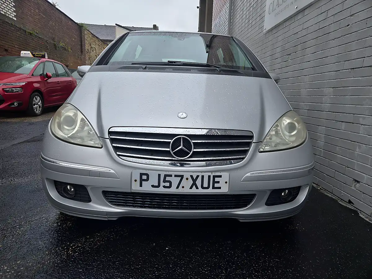 Used 2007 Mercedes a Class Avantgarde Se Silver - Interior and Exterior details 2