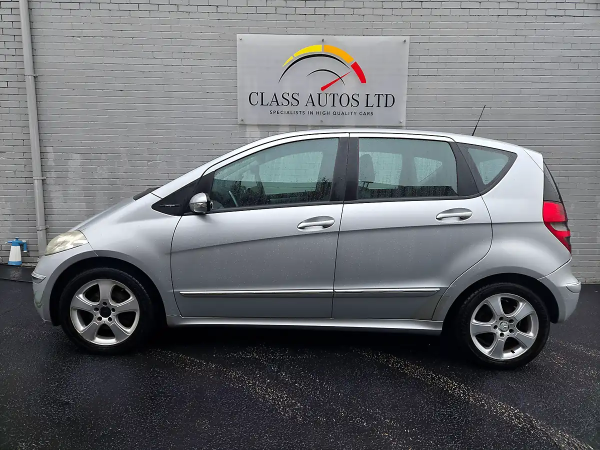 Used 2007 Mercedes a Class Avantgarde Se Silver - Interior and Exterior details 6