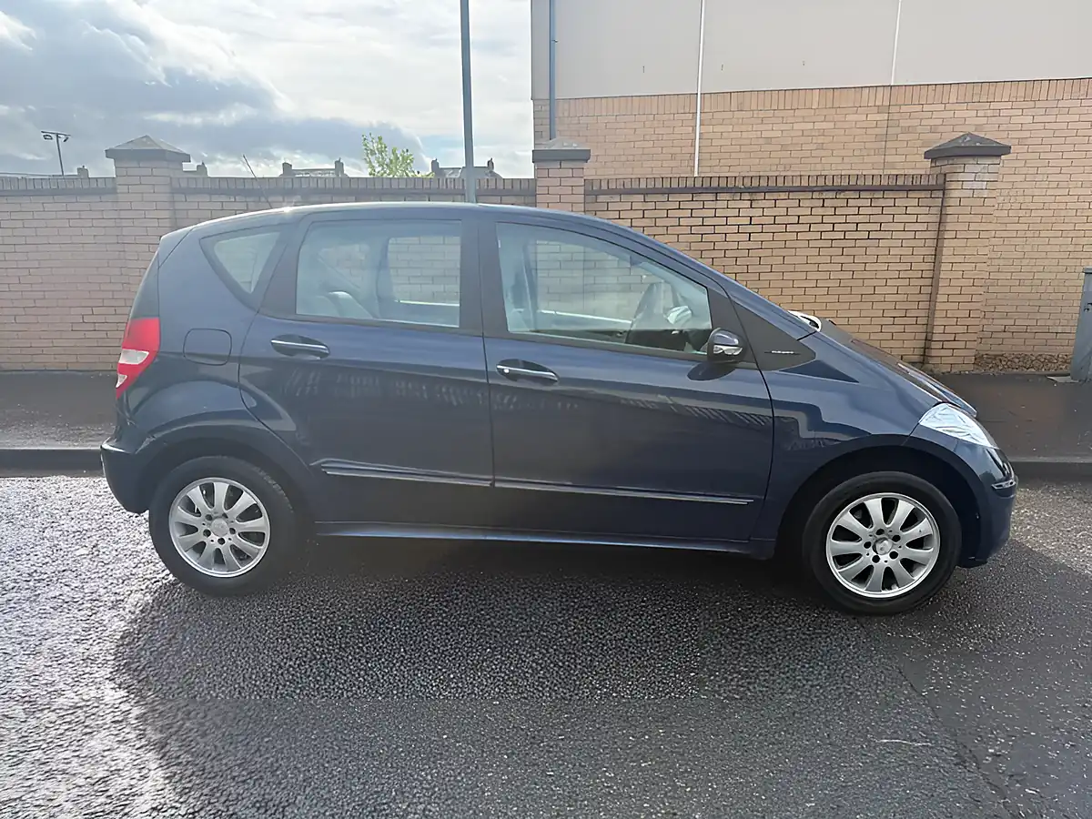 Used 2007 Mercedes-Benz a Class Elegance Se Blue - Front View