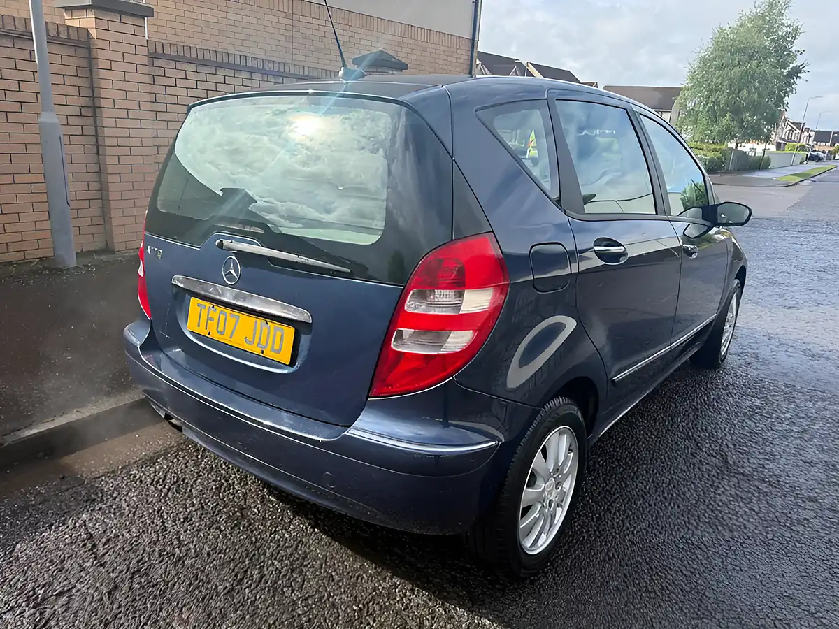 Used 2007 Mercedes-Benz a Class Elegance Se Blue - Interior and Exterior details 4