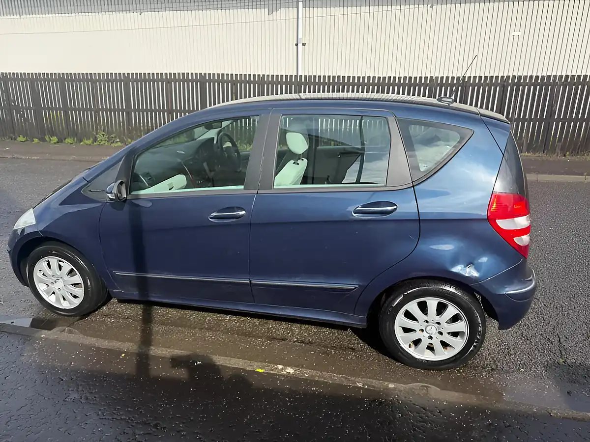 Used 2007 Mercedes-Benz a Class Elegance Se Blue - Interior and Exterior details 8