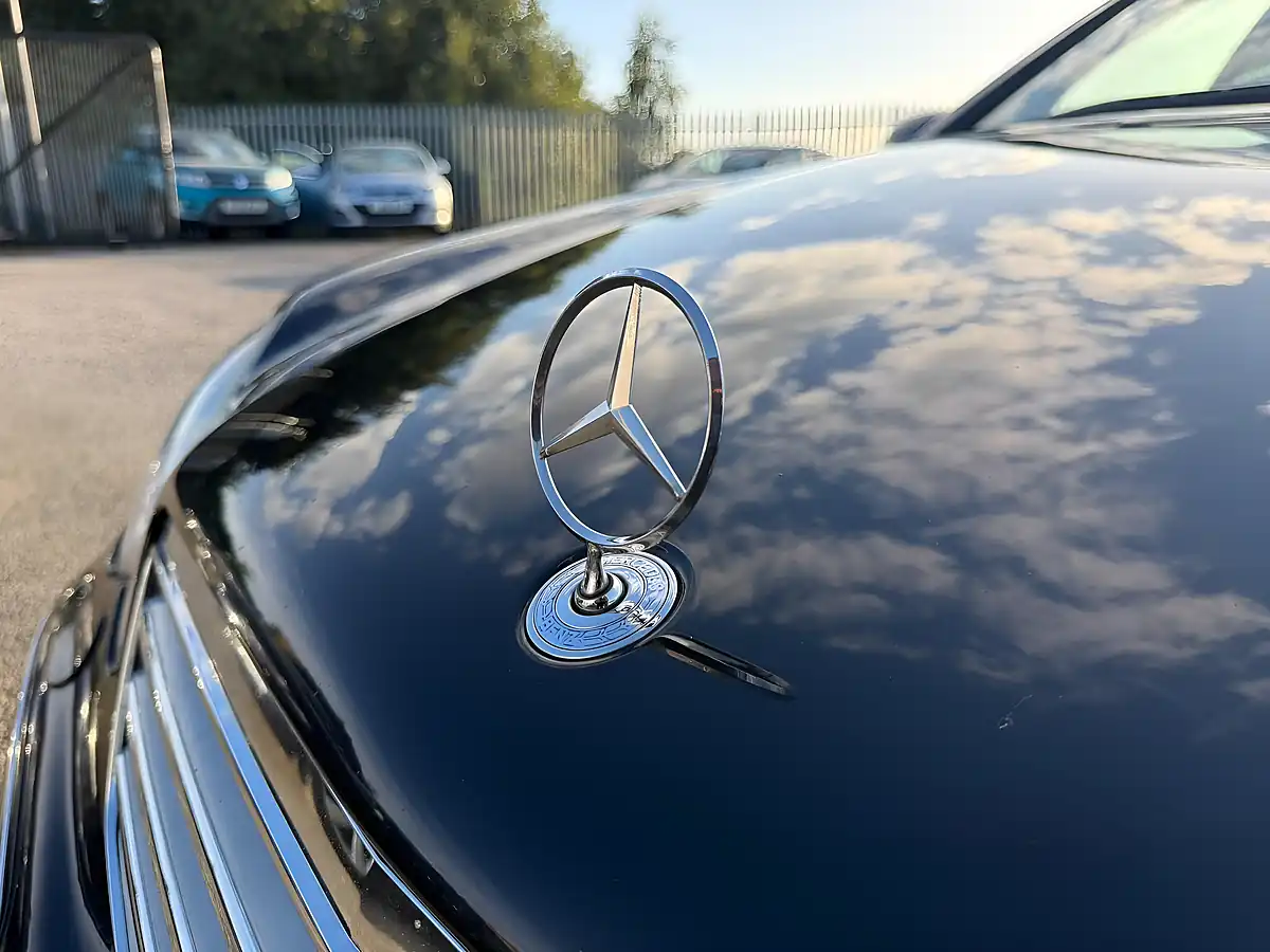 Used 2007 Mercedes-Benz C Class Elegance Se Black - Interior and Exterior details 19
