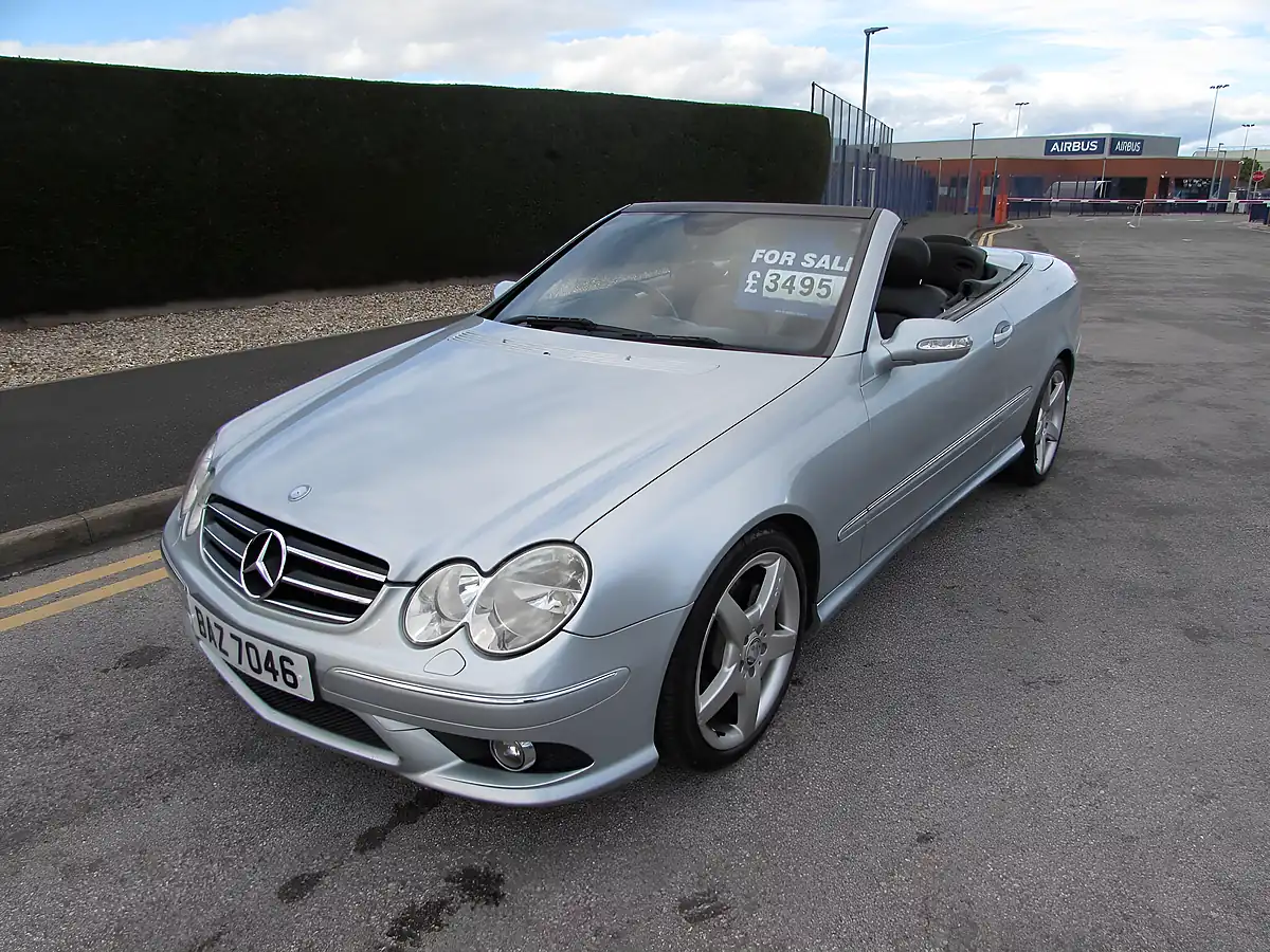 Used 2007 Mercedes-Benz Clk Sport Cabriolet Silver - Interior and Exterior details 2