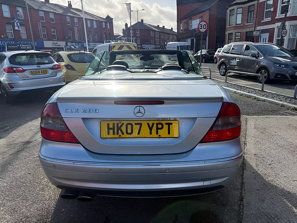 Used 2007 Mercedes-Benz Clk Sport Silver - Interior and Exterior details 4