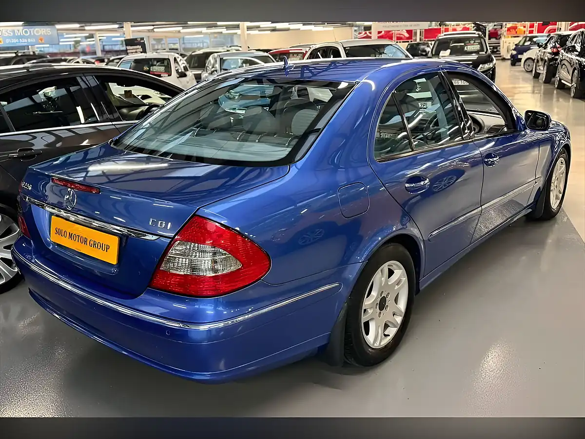 Used 2007 Mercedes-Benz E Class Avantgarde Blue - Interior and Exterior details 2