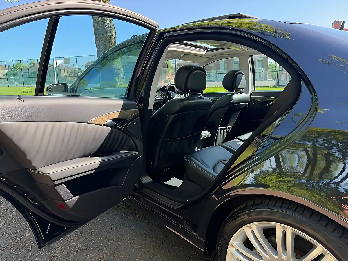 Used 2007 Mercedes-Benz E-Class Brabus D6 Black - Interior and Exterior details 13