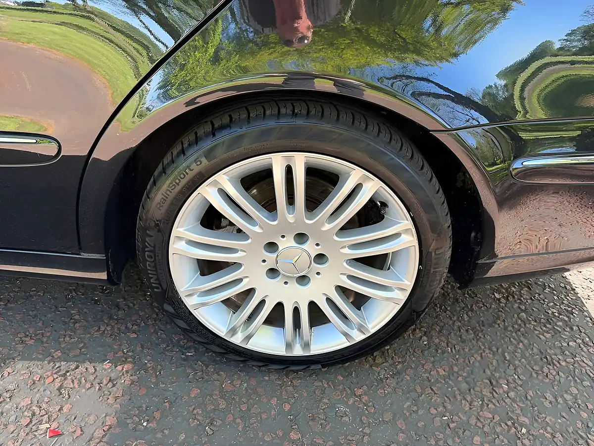 Used 2007 Mercedes-Benz E-Class Brabus D6 Black - Interior and Exterior details 16