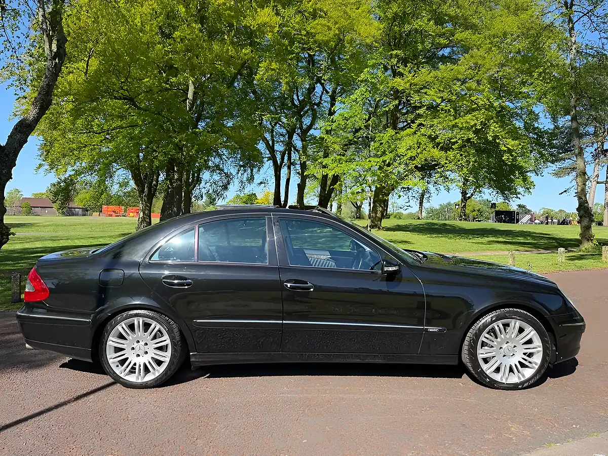 Used 2007 Mercedes-Benz E-Class Brabus D6 Black - Interior and Exterior details 2
