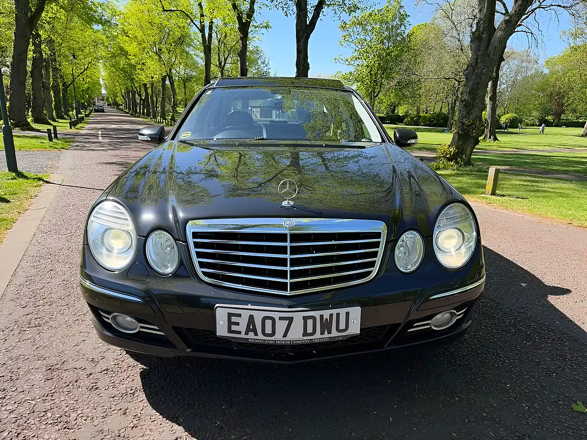 Used 2007 Mercedes-Benz E-Class Brabus D6 Black - Interior and Exterior details 8