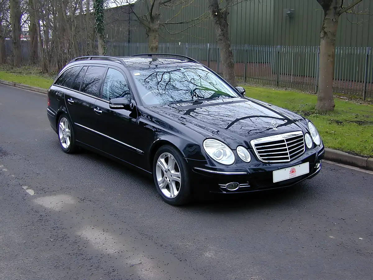 Used 2007 Mercedes-Benz E Class Facelift Black - Front View