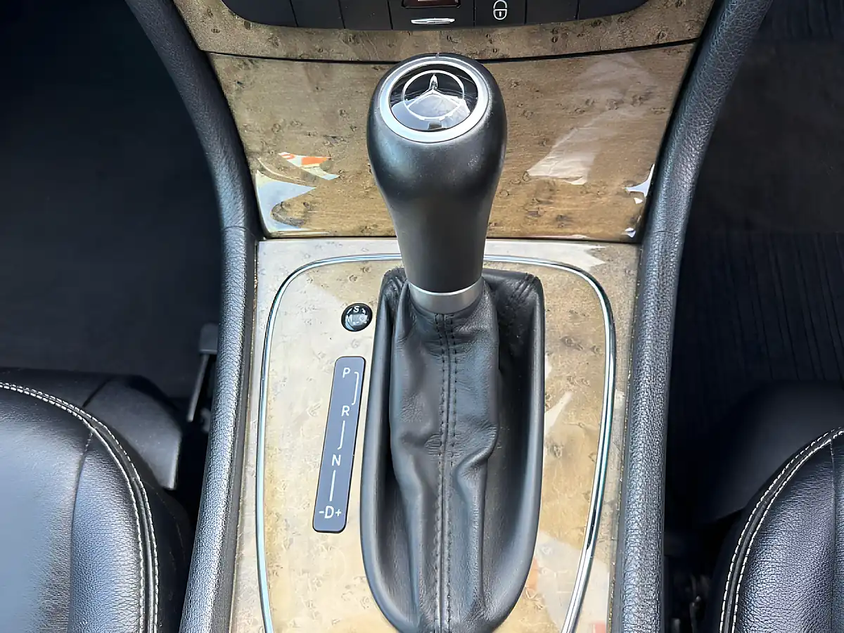 Used 2007 Mercedes-Benz E Class Sport Silver - Interior and Exterior details 16