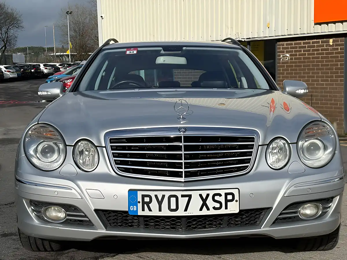 Used 2007 Mercedes-Benz E Class Sport Silver - Interior and Exterior details 4