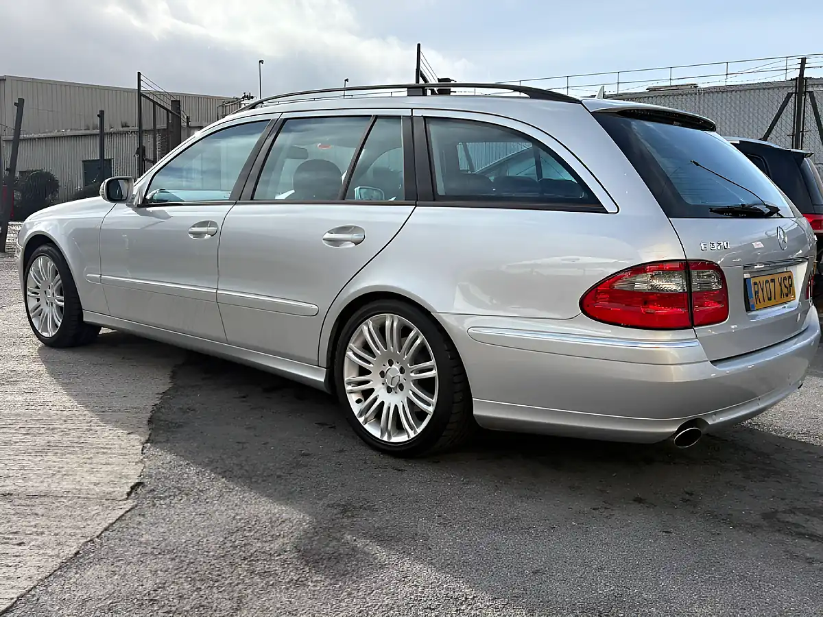 Used 2007 Mercedes-Benz E Class Sport Silver - Interior and Exterior details 8