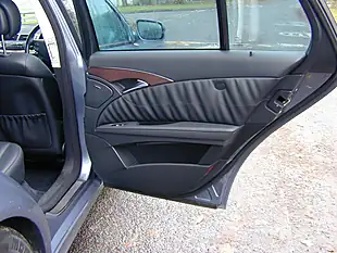 Used 2007 Mercedes-Benz E Class W211 Blue - Interior and Exterior details 16