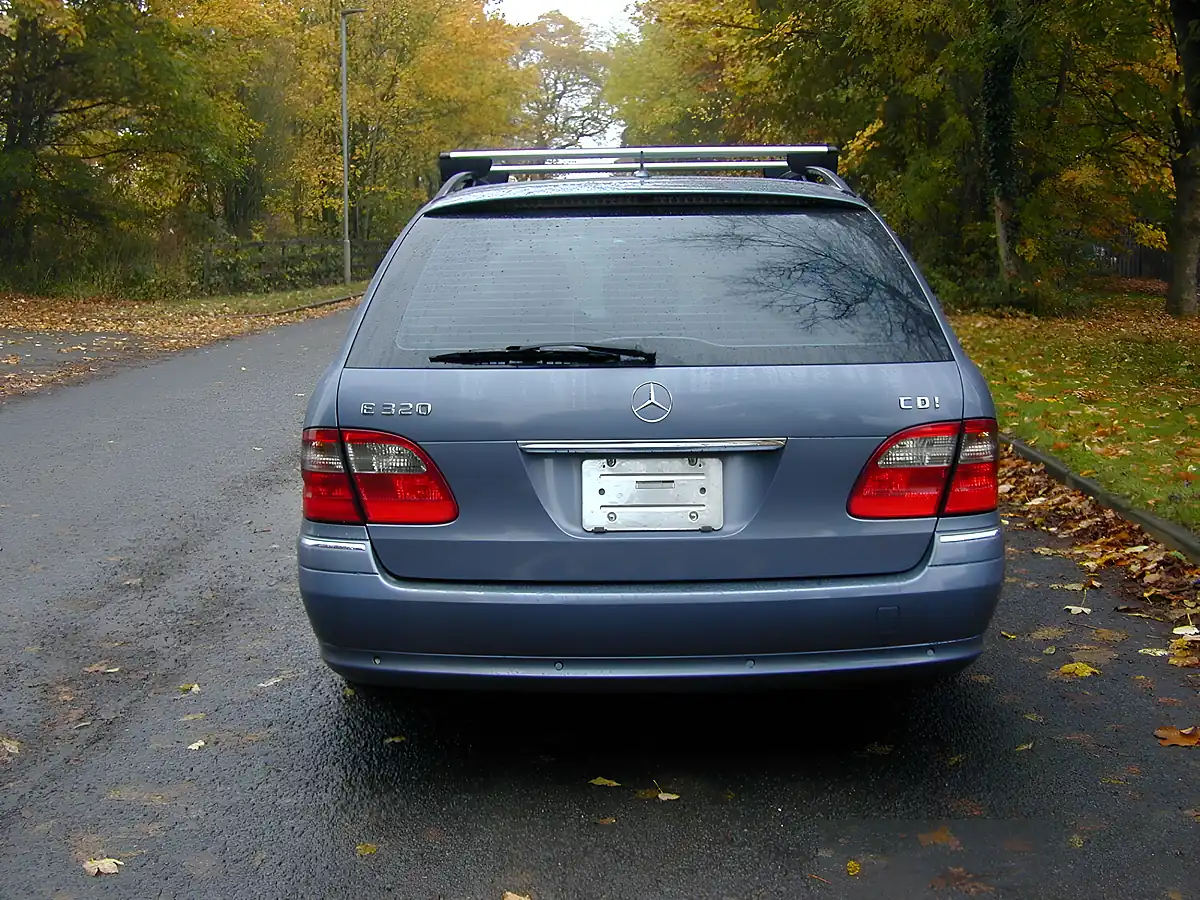 Used 2007 Mercedes-Benz E Class W211 Blue - Interior and Exterior details 5