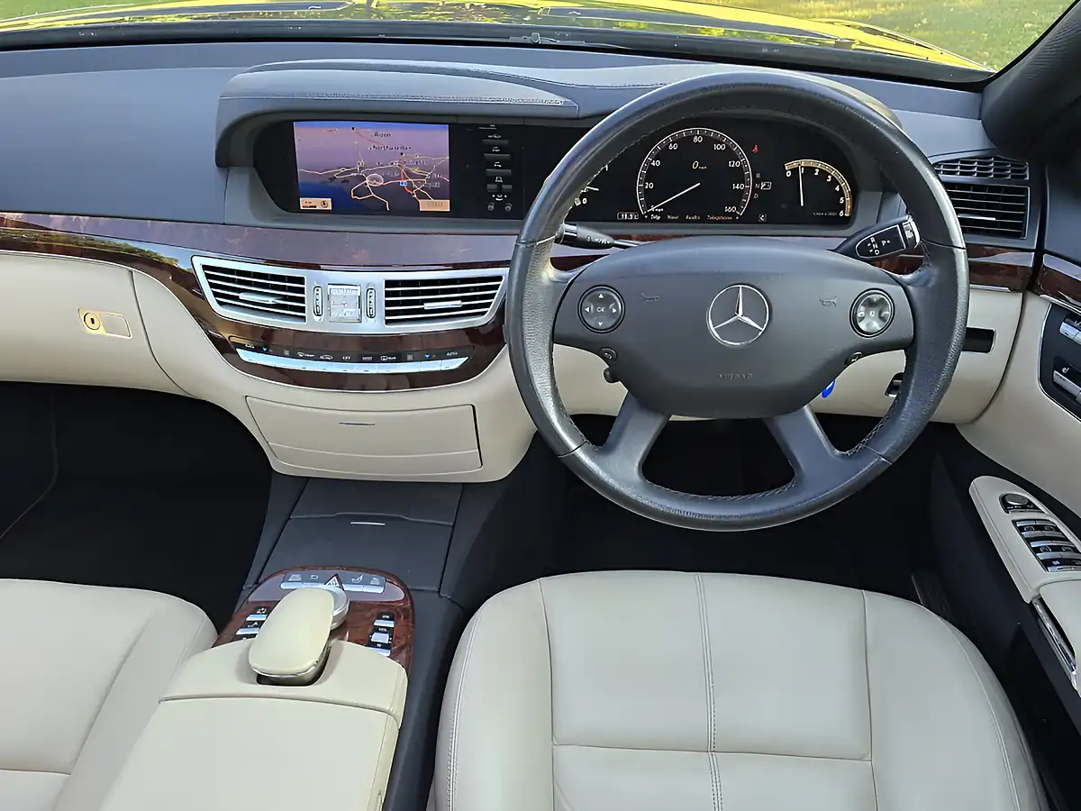 Used 2007 Mercedes-Benz S Class Obsidian Black - Interior and Exterior details 16