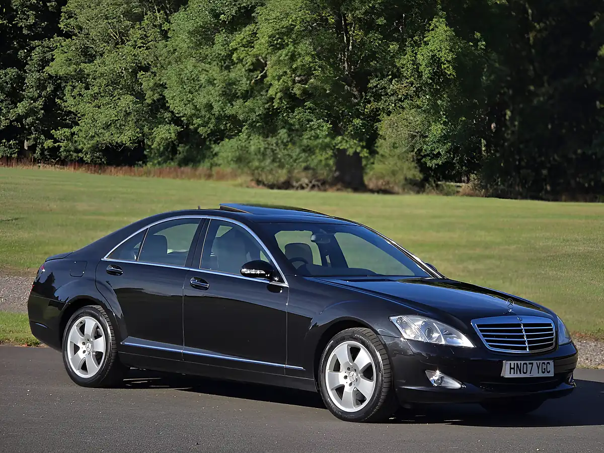 Used 2007 Mercedes-Benz S Class Obsidian Black - Interior and Exterior details 6