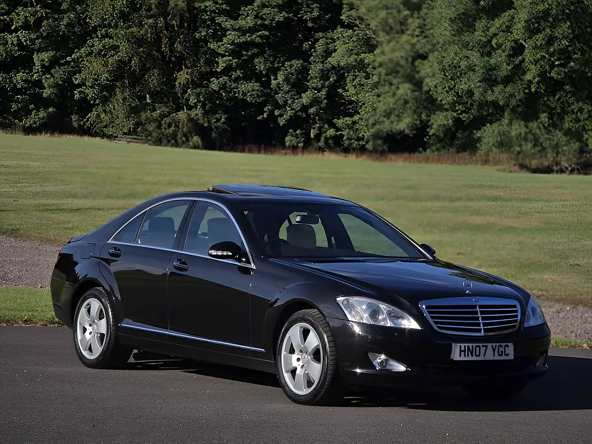 Used 2007 Mercedes-Benz S Class Obsidian Black - Interior and Exterior details 7