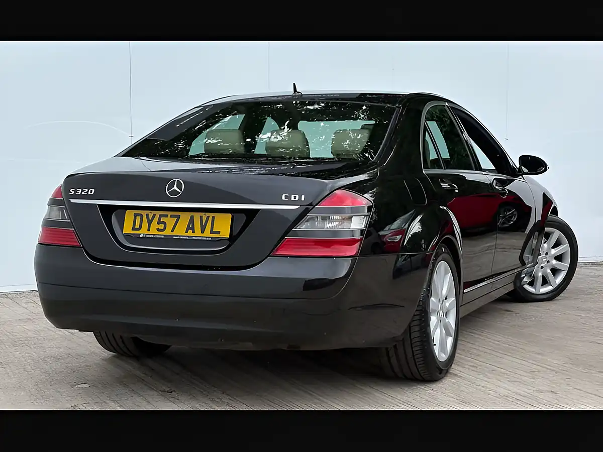 Used 2007 Mercedes-Benz S Class S320 Black - Interior and Exterior details 19