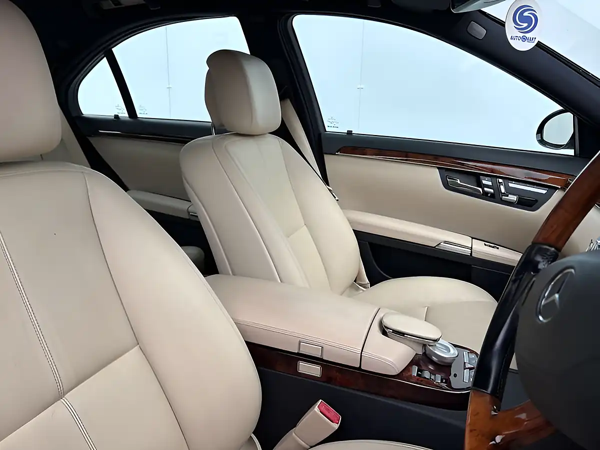 Used 2007 Mercedes-Benz S Class S320 Black - Interior and Exterior details 8