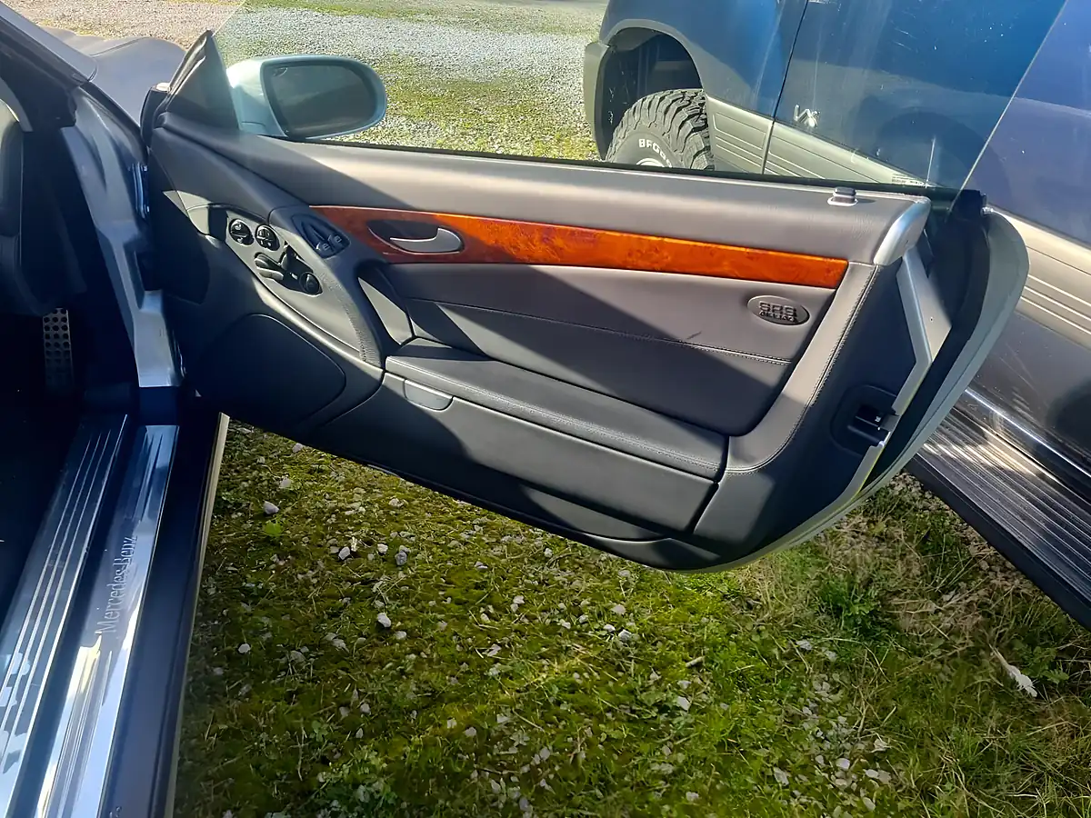 Used 2007 Mercedes-Benz Sl 7G-Tronic Silver - Interior and Exterior details 13