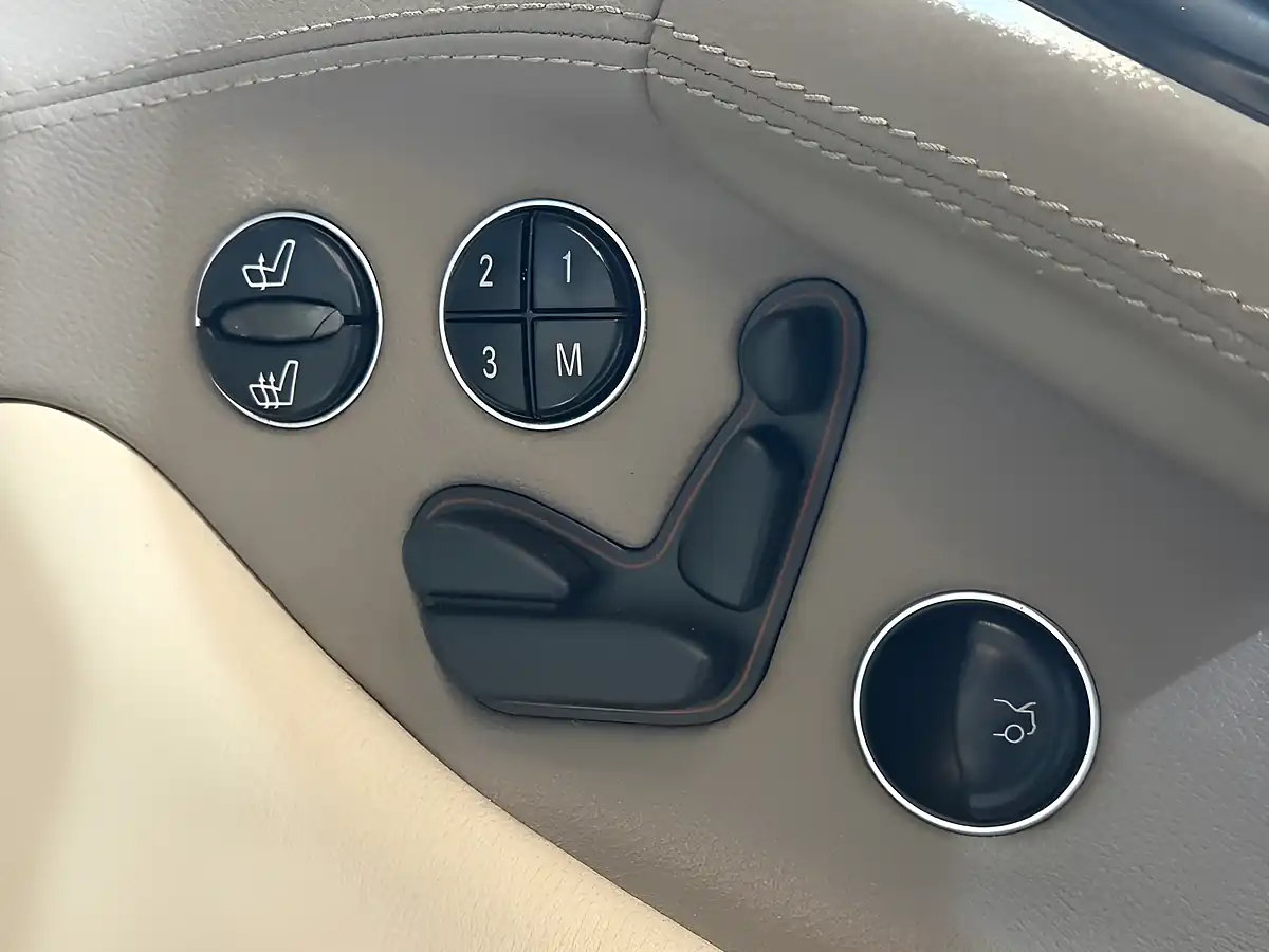 Used 2007 Mercedes-Benz Sl Convertible Black - Interior and Exterior details 10