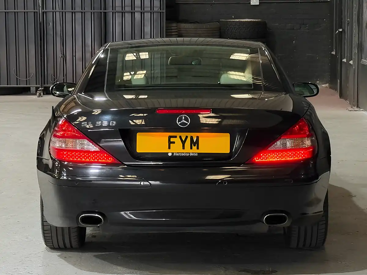 Used 2007 Mercedes-Benz Sl Convertible Black - Interior and Exterior details 13