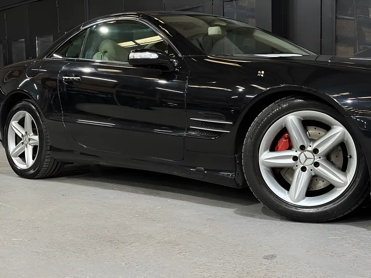 Used 2007 Mercedes-Benz Sl Convertible Black - Interior and Exterior details 20
