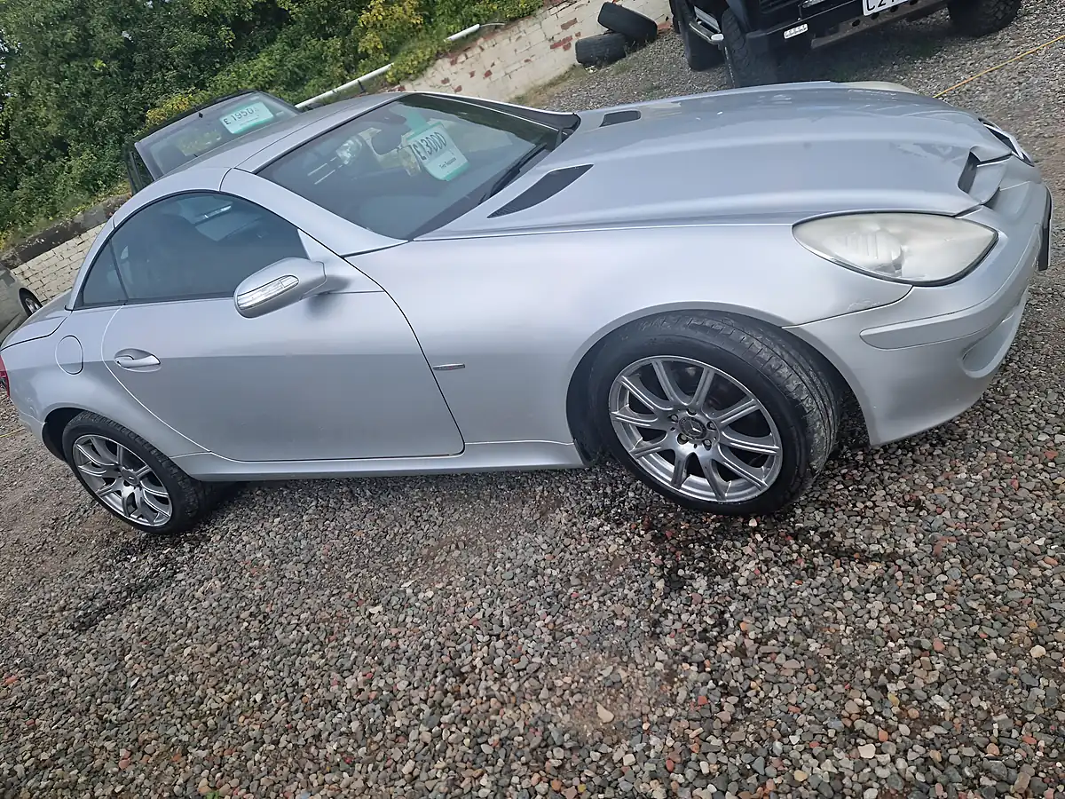 Used 2007 Mercedes-Benz Slk Special Edition Silver - Interior and Exterior details 12