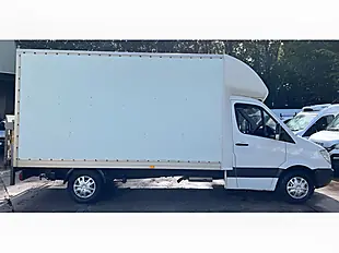 Used 2007 Mercedes-Benz Sprinter Luton White - Interior and Exterior details 9