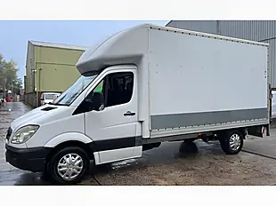 Used 2007 Mercedes-Benz Sprinter Luton White - Interior and Exterior details 11