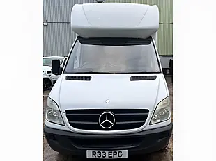 Used 2007 Mercedes-Benz Sprinter Luton White - Interior and Exterior details 12
